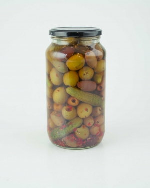 Mixed pitted olives with gherkins and herbs